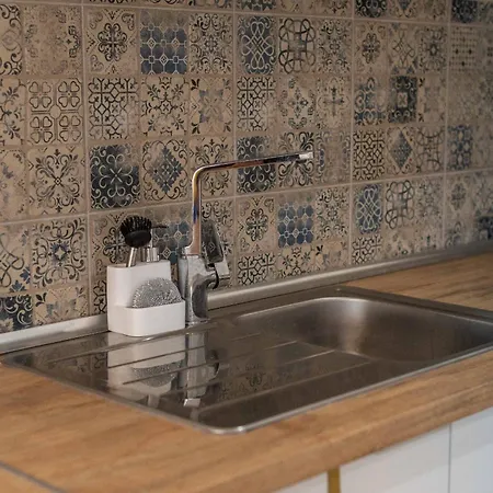 Lemon House - 400m From The - Wifi アパート アルブフェイラ