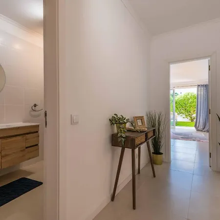 Lemon House - 400m From The - Wifi Lägenhet *